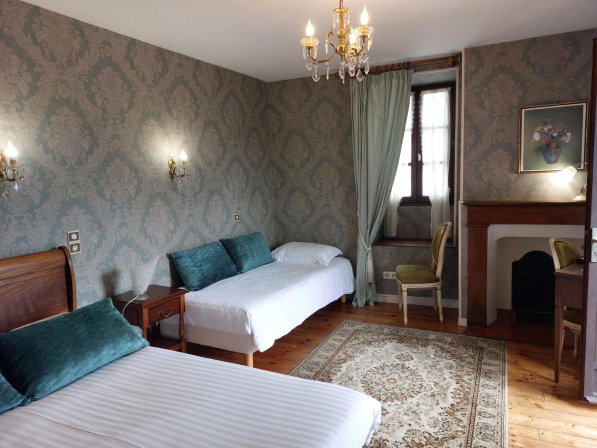 Dolwin Bed & Breakfast Argeles-Gazost ภายนอก รูปภาพ